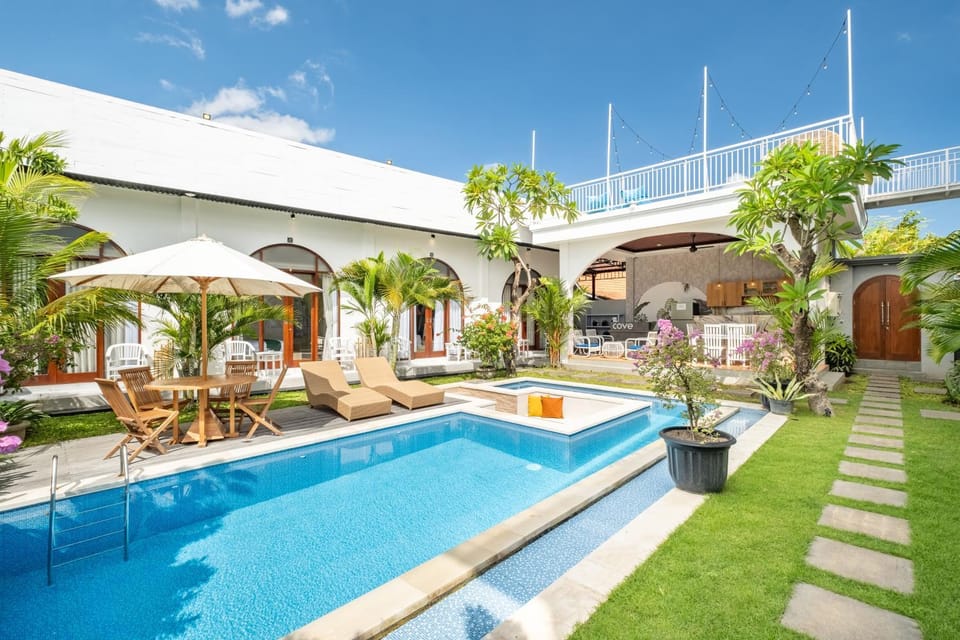 Garden view, Swimming pool