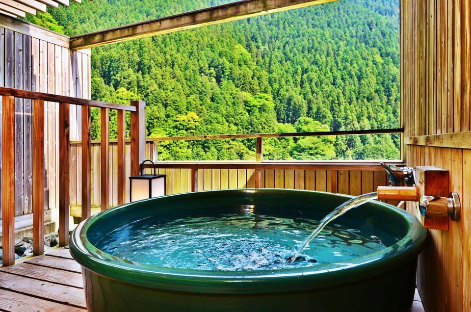 Bathroom, View (from property/room), Balcony/Terrace
