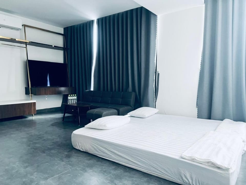 Clover Home Quảng Bình Hotel in Laos