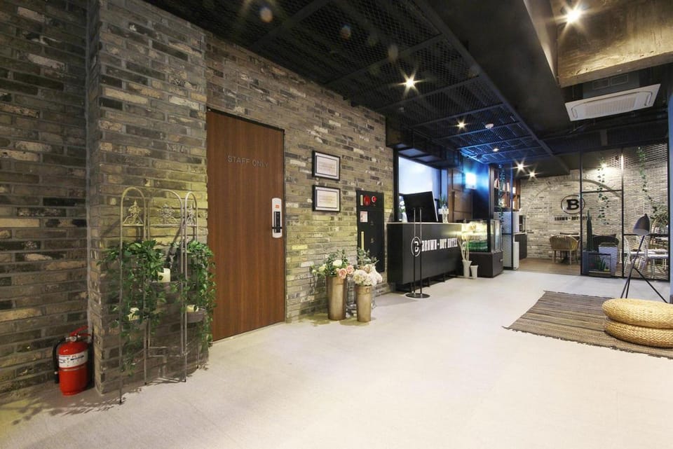 Brown Dot Yangjeong Hotel in Busan