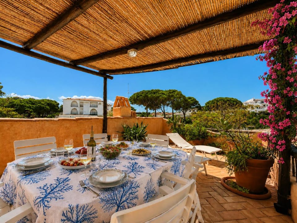 Balcony/Terrace, Dining area