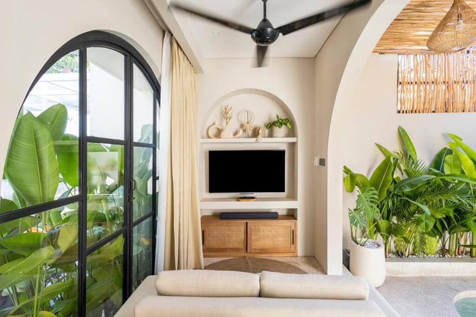 Trendy Mediterranean Inspired Villa in Canggu Villa in North Kuta