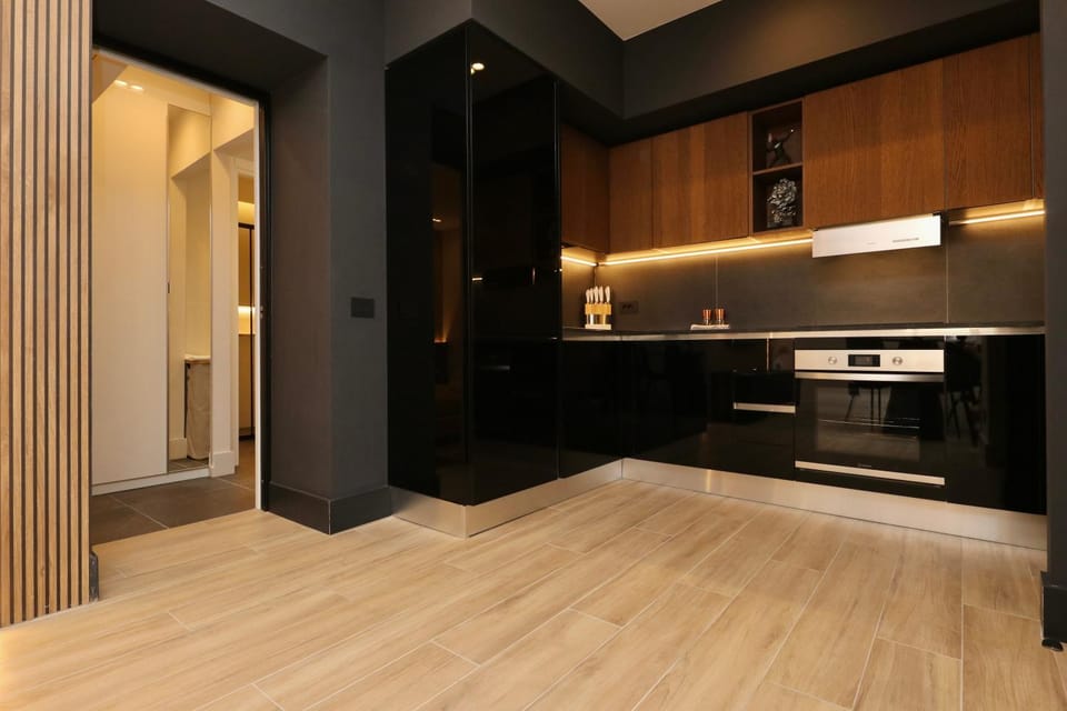 Kitchen or kitchenette, stove