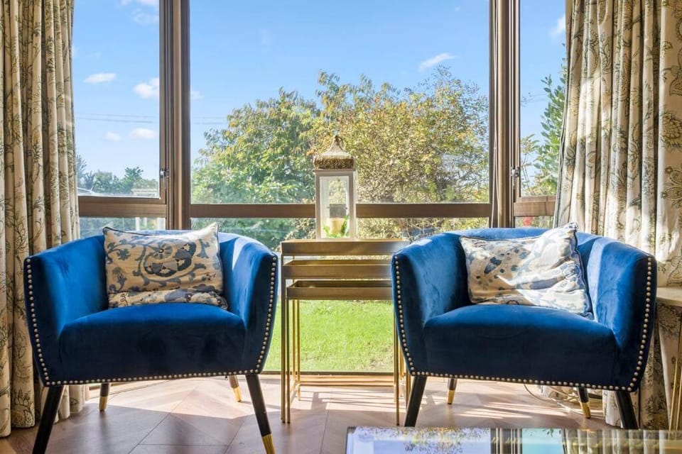 Not usually available – Lucky U! House in Auckland