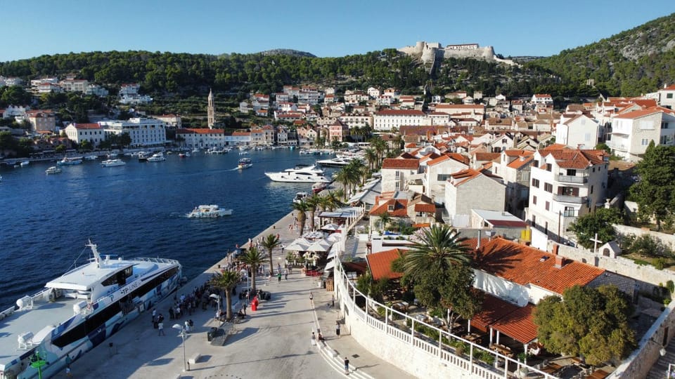 City view, Location