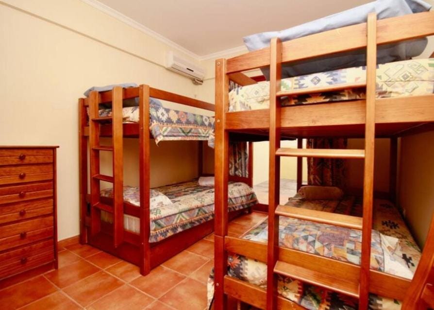 Bed, bunk bed
