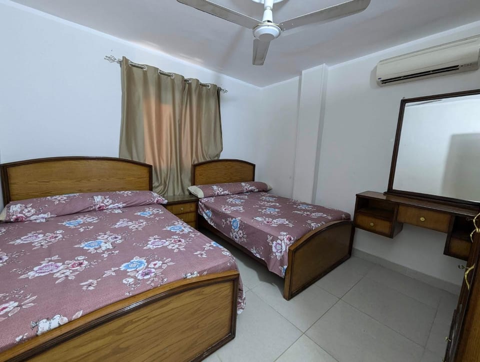 Bedroom, air conditioner