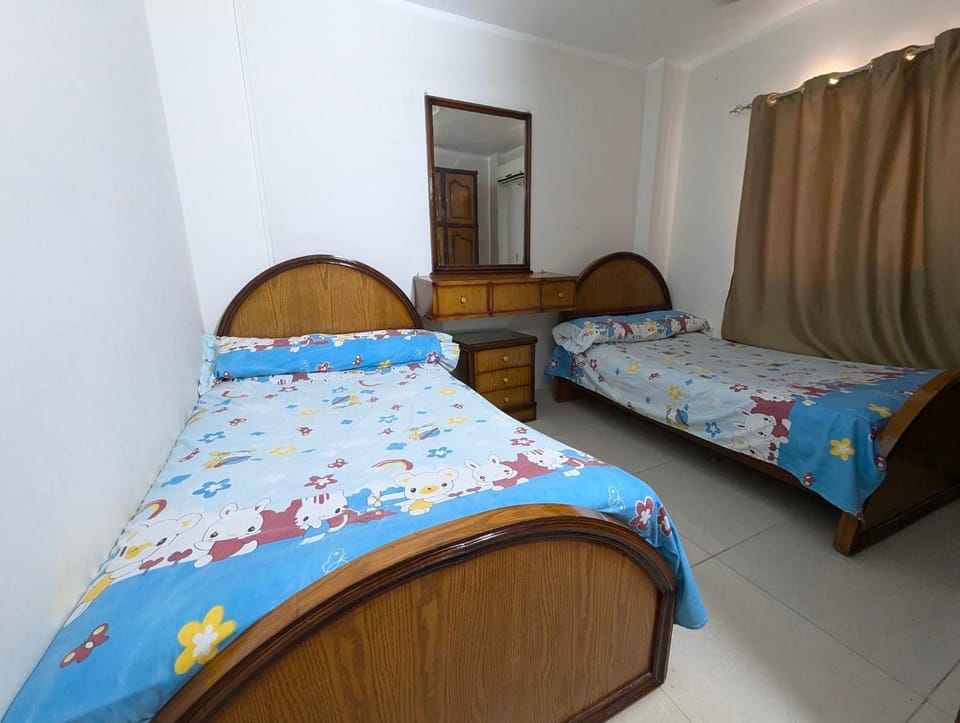 Bedroom, air conditioner
