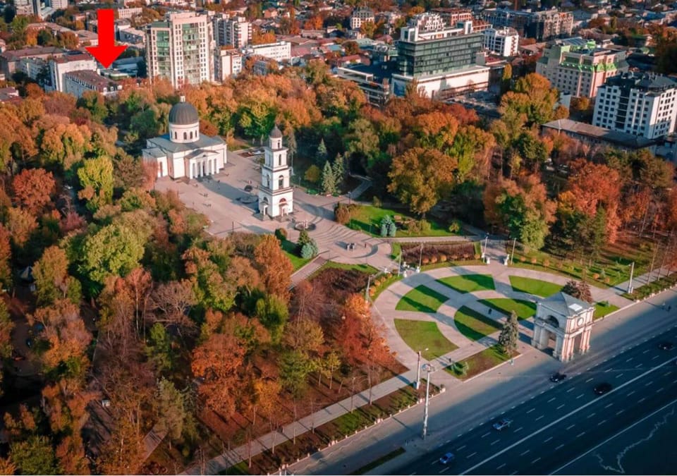 Property building, Nearby landmark, Day, Neighbourhood, Natural landscape, Bird's eye view, City view, Street view, Area and facilities, Area and facilities, Location, VIP