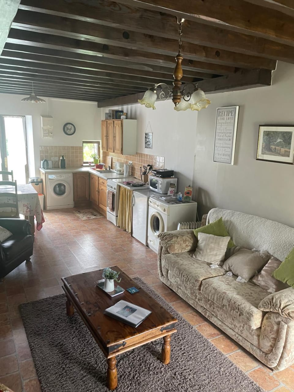 Les Gites de Montinazeau - 3 adjoining gites set in quiet and beautiful countryside with solar heated above ground pool House in Centre-Val de Loire