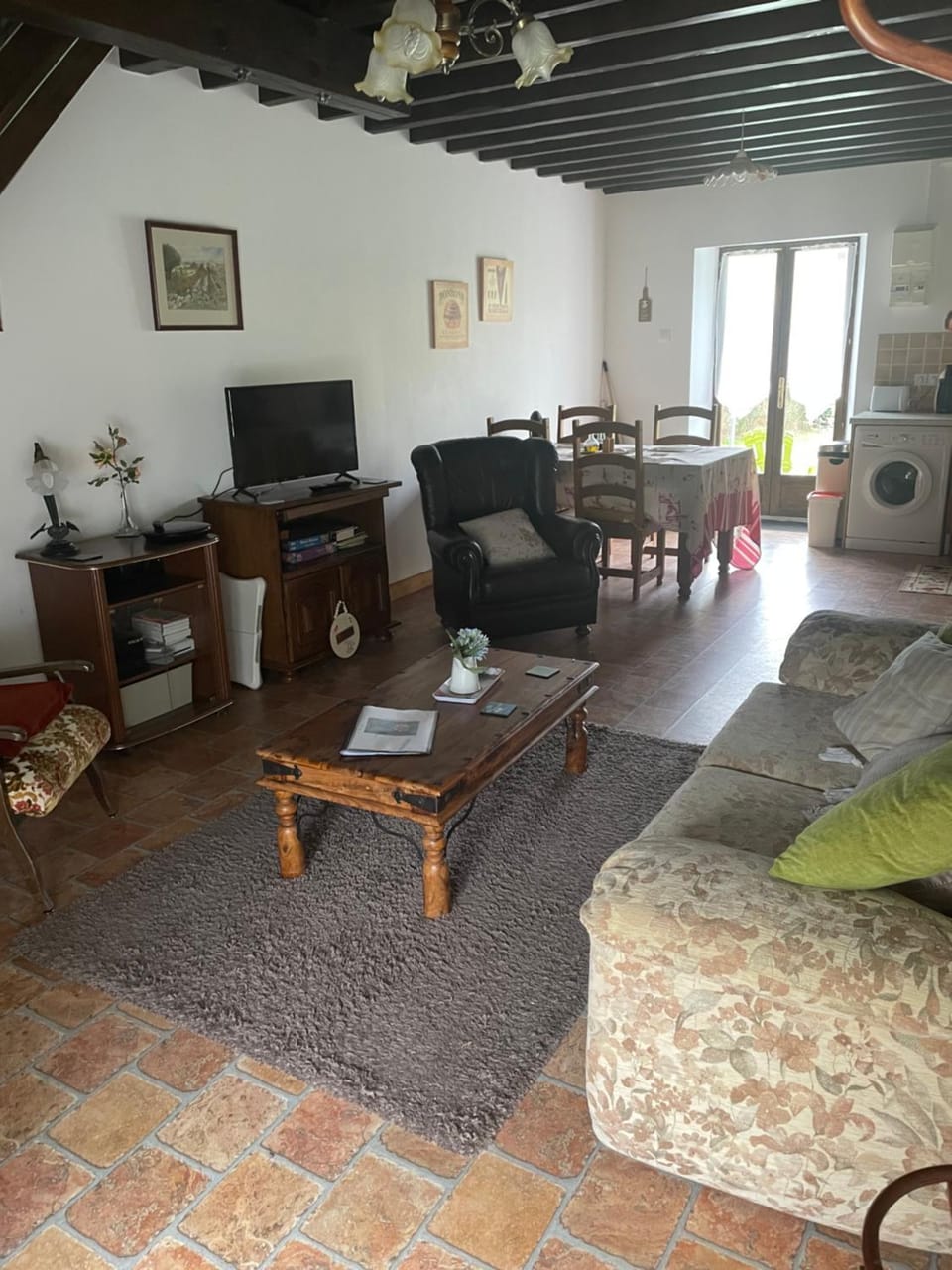 Les Gites de Montinazeau - 3 adjoining gites set in quiet and beautiful countryside with solar heated above ground pool House in Centre-Val de Loire