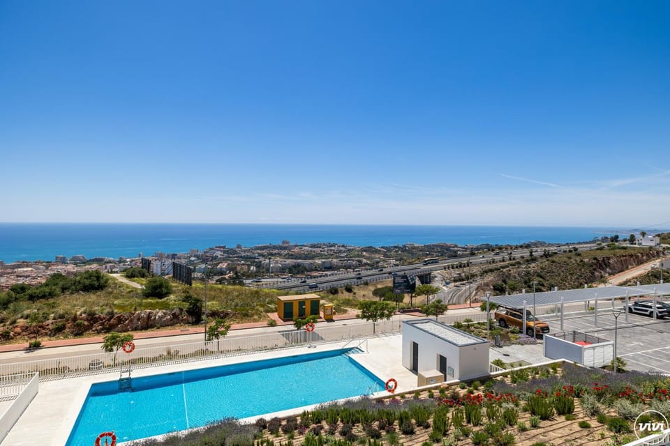 ViVi Homes - Santangelo - Terrace - Sea View - Pool Apartment in Benalmadena