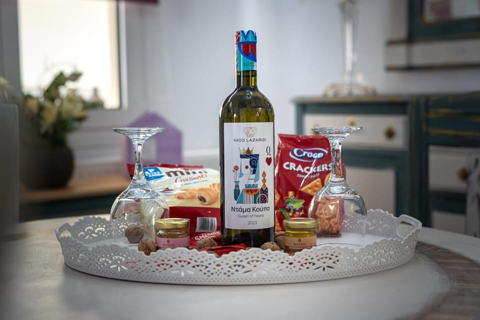 Food and drinks, Food, Drinks