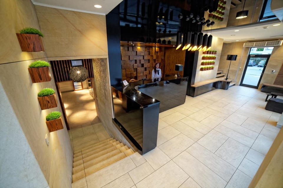 Lobby or reception, Lobby or reception