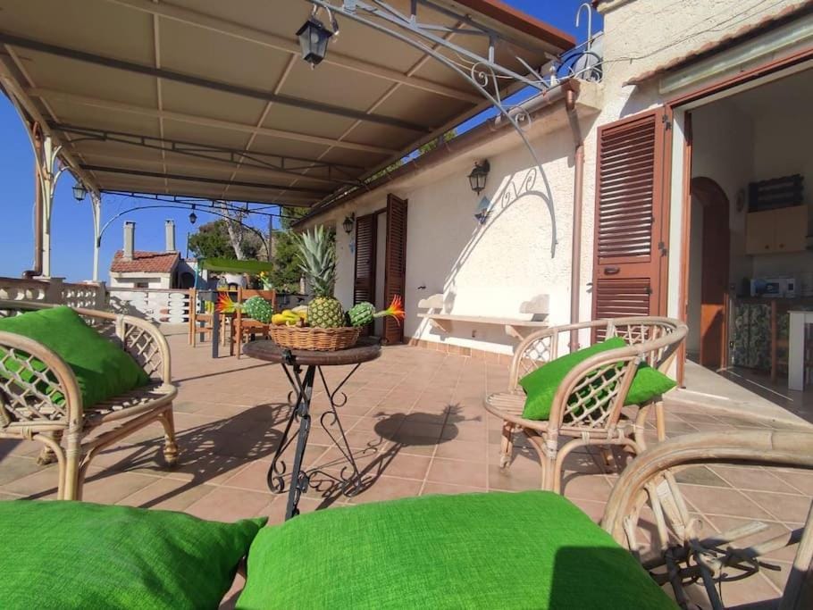 Il tempio sulle isole House in Sicily