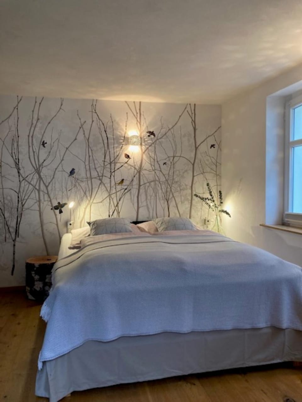 Property building, Living room, Bedroom