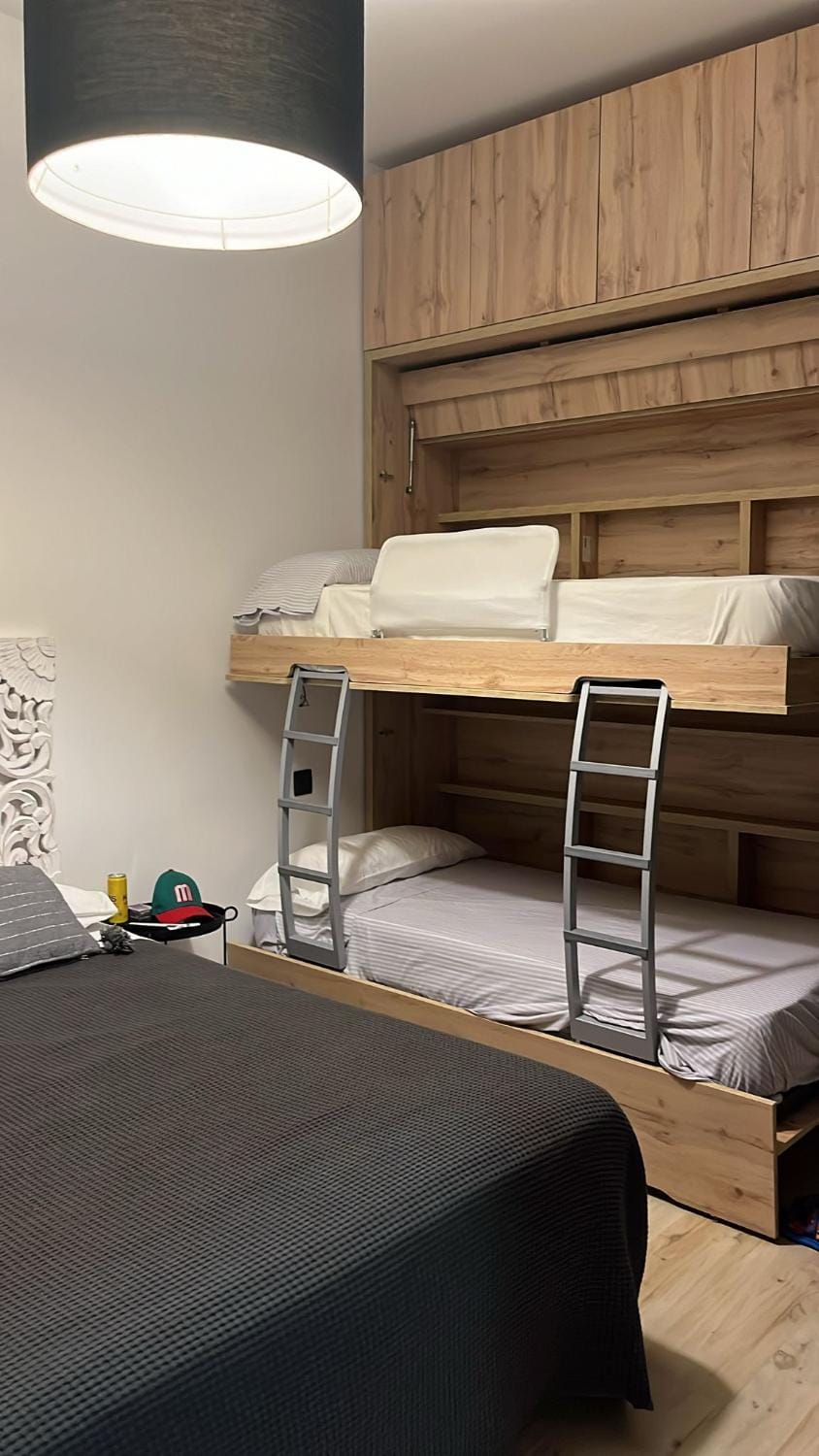 bunk bed