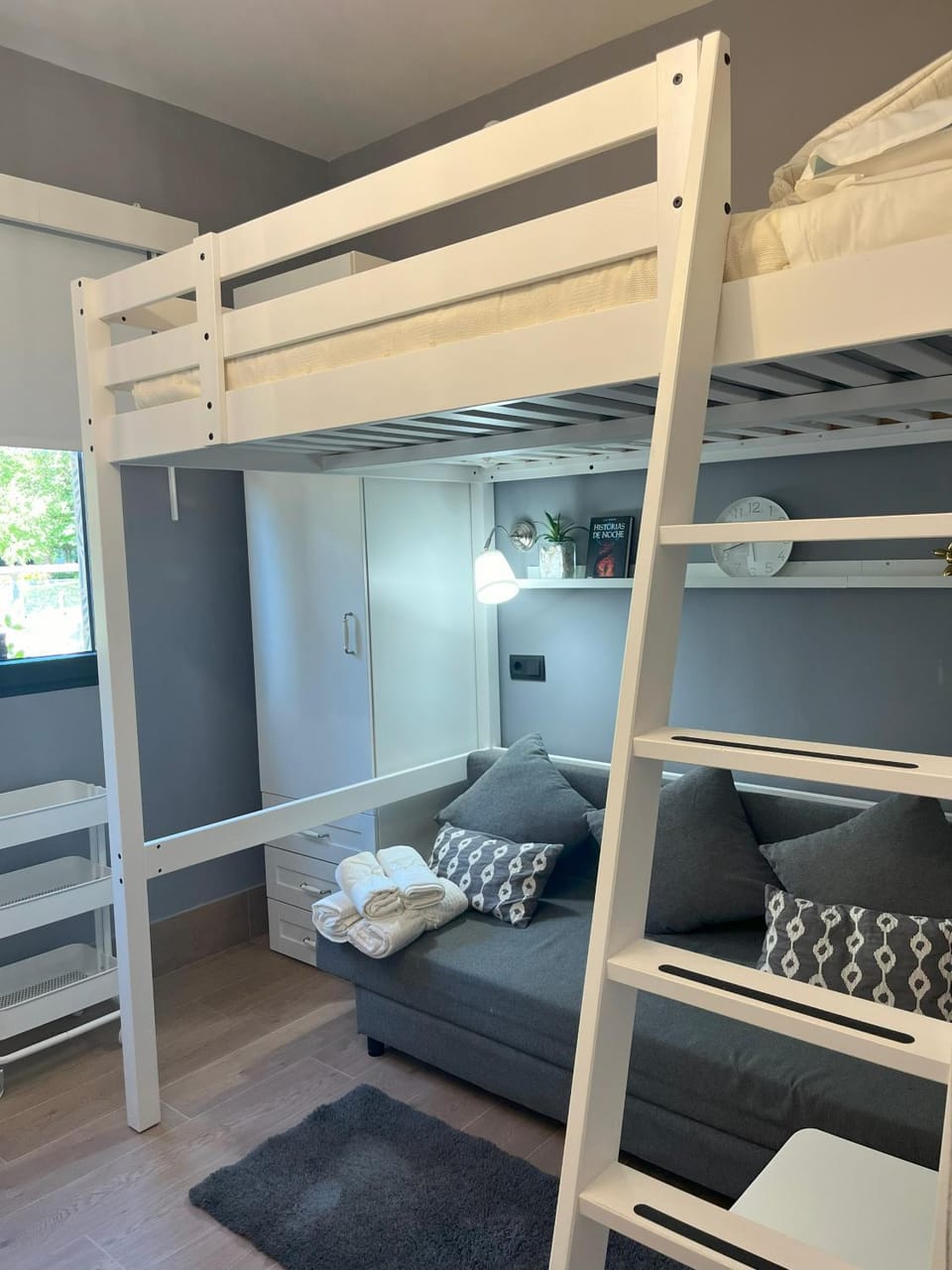 bunk bed