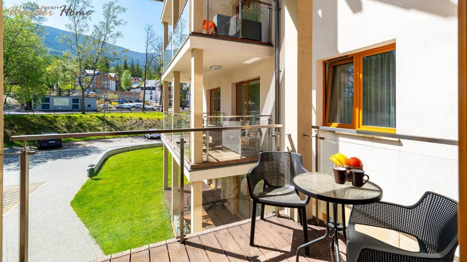 Property building, Natural landscape, Balcony/Terrace, Mountain view