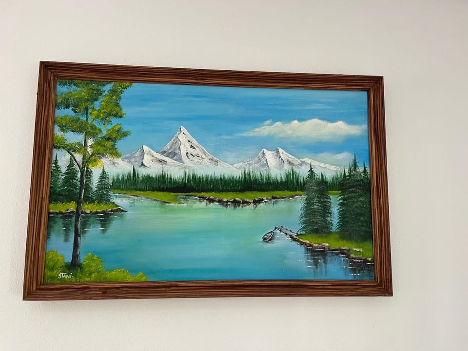 Nearby landmark, Natural landscape, Decorative detail