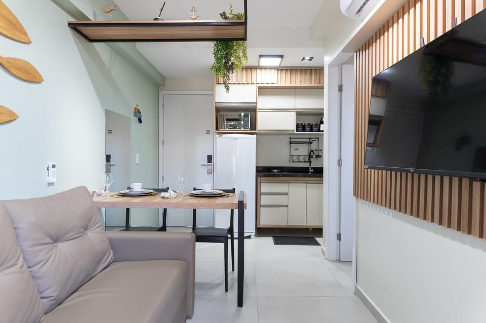 TV and multimedia, Living room, Dining area, stove
