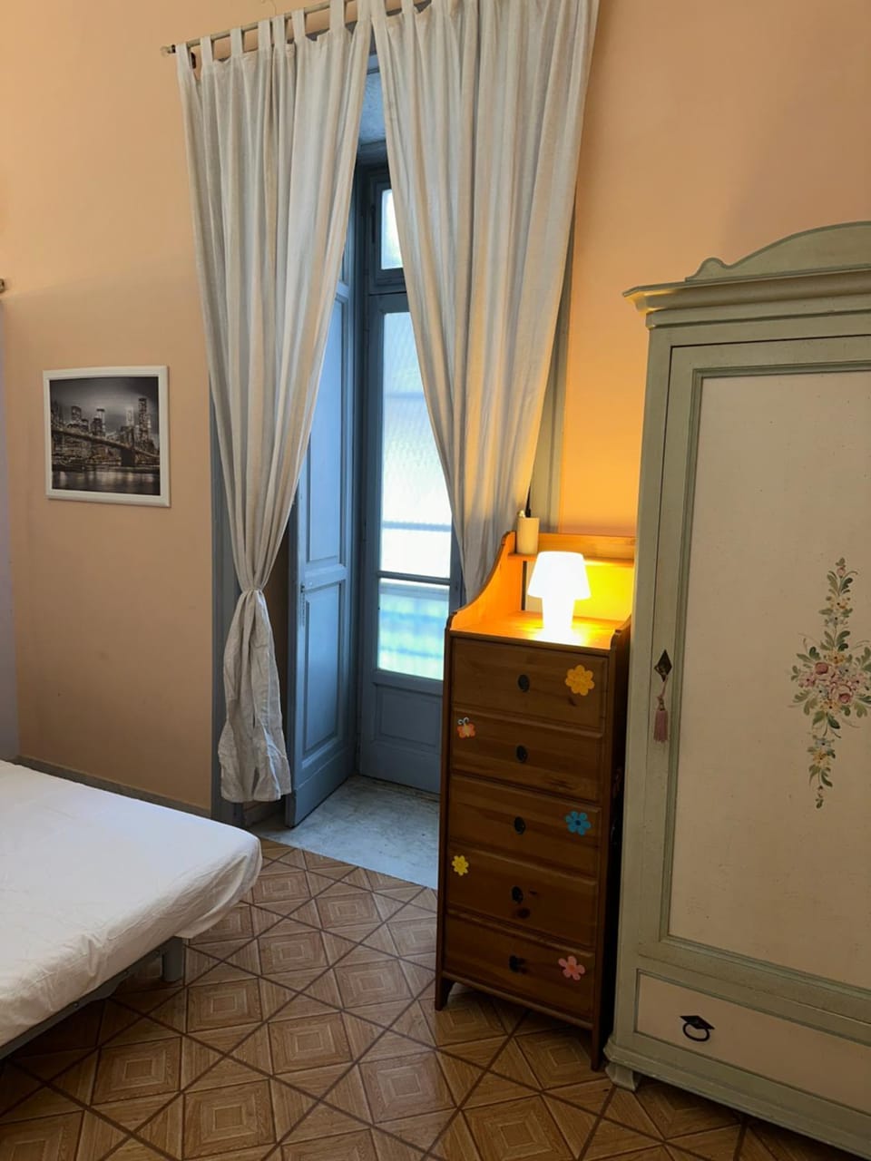 EAT SLEEP &LoVE Apartment in Naples