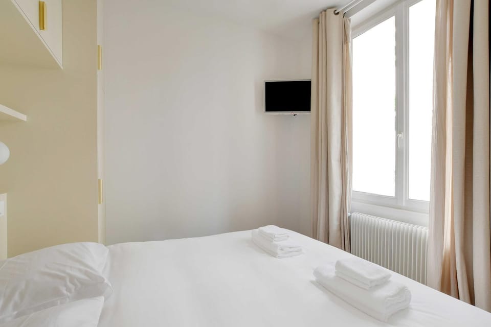 Spacieux Appartement cosy -2BR 6P-Pl de la Nation Apartment in Paris