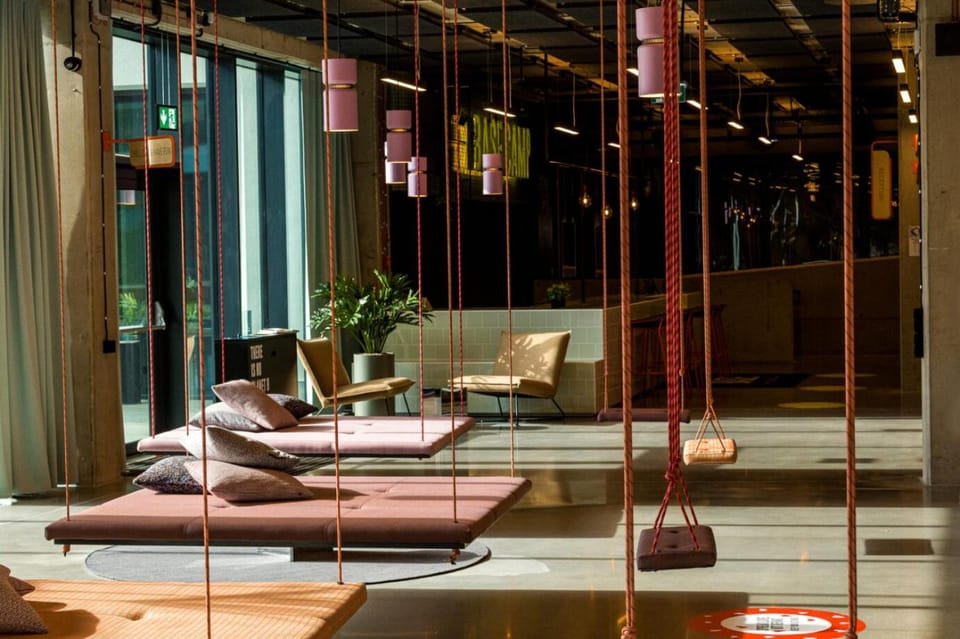 Seating area