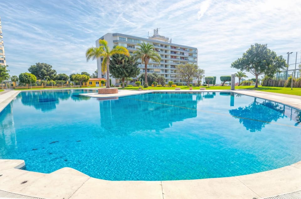 Property building, Swimming pool