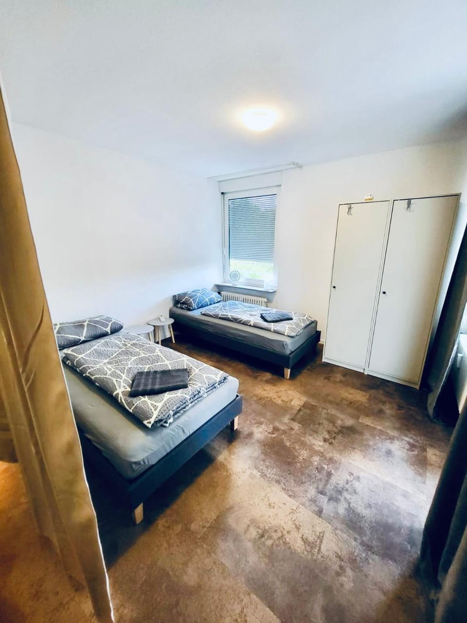 Bed, Living room, Photo of the whole room