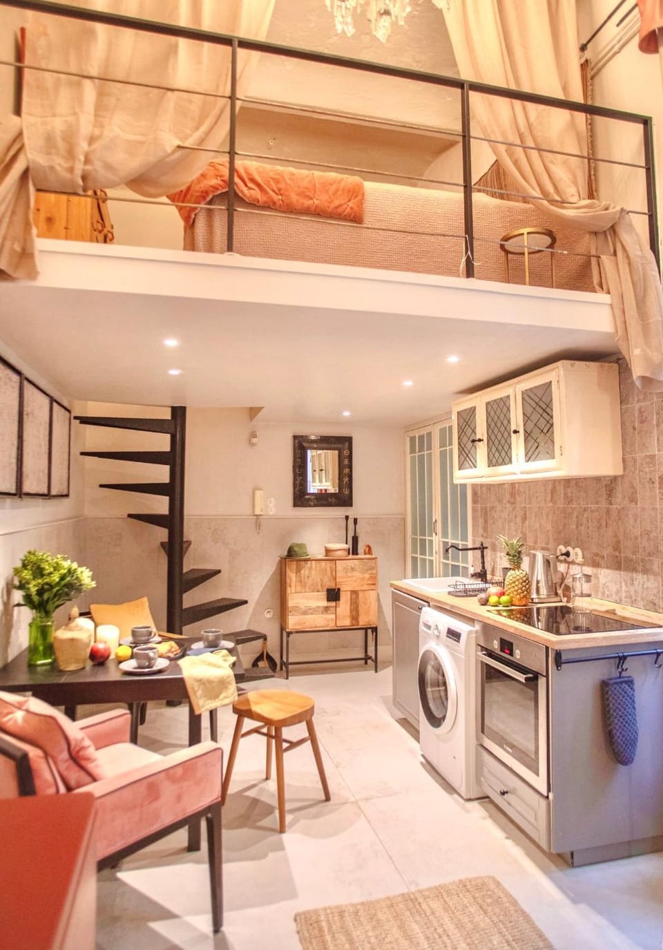 Andrassy Palace - Stylish 1 Apartment in Budapest