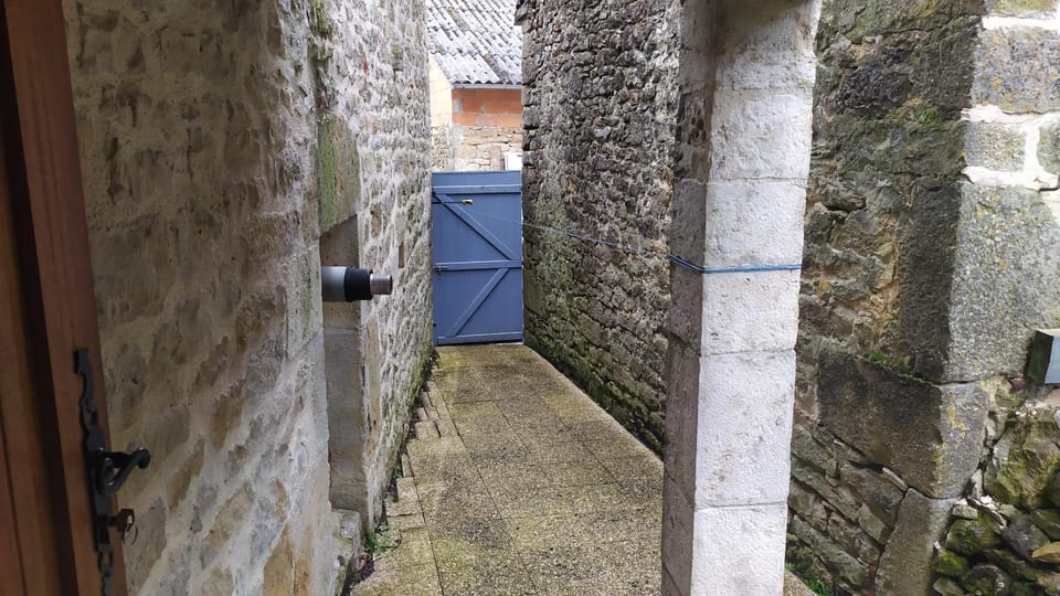 Inner courtyard view
