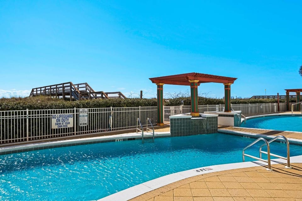 The Pearl 404 House in Pensacola Beach