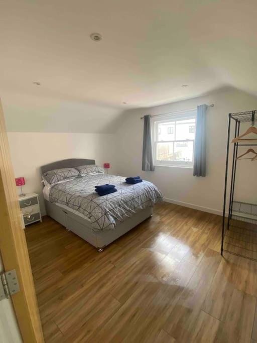Truro City Escape (self contained apartment) Apartment in Truro