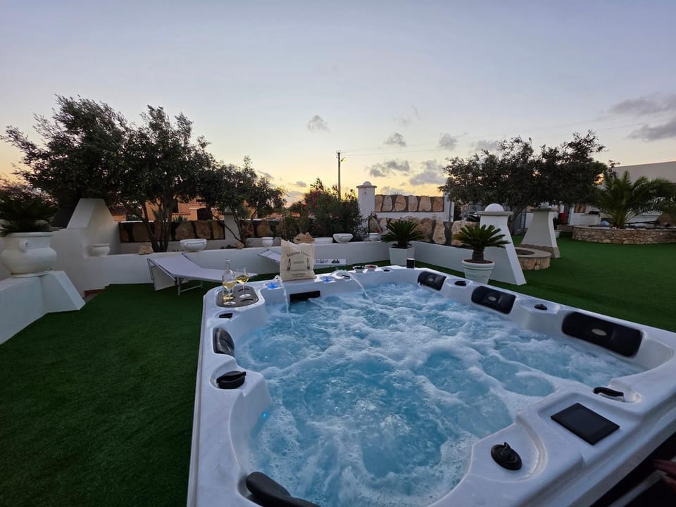 Hot Tub