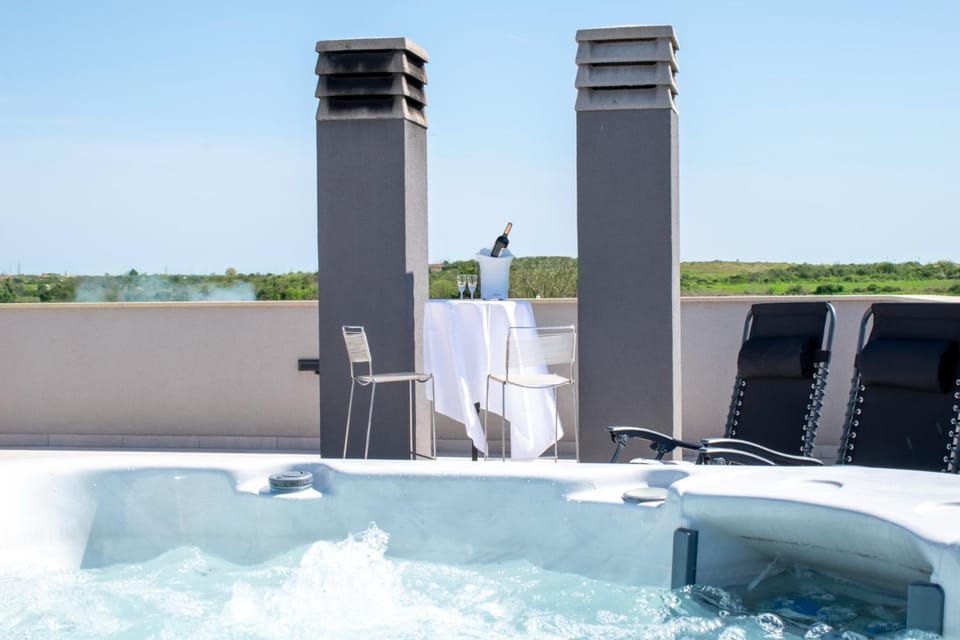 Ferienhaus Ivana mit Jacuzzi in Pula,Istrien - by Istrabook Villa in Pula