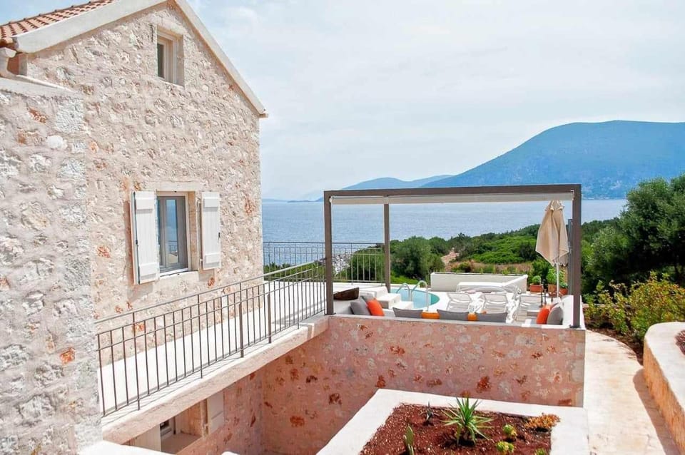 Patio, Natural landscape, View (from property/room), Balcony/Terrace, Sea view