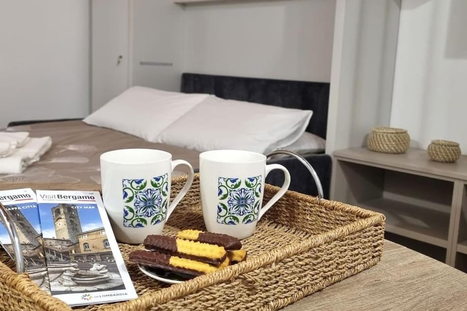 Bed, Coffee/tea facilities