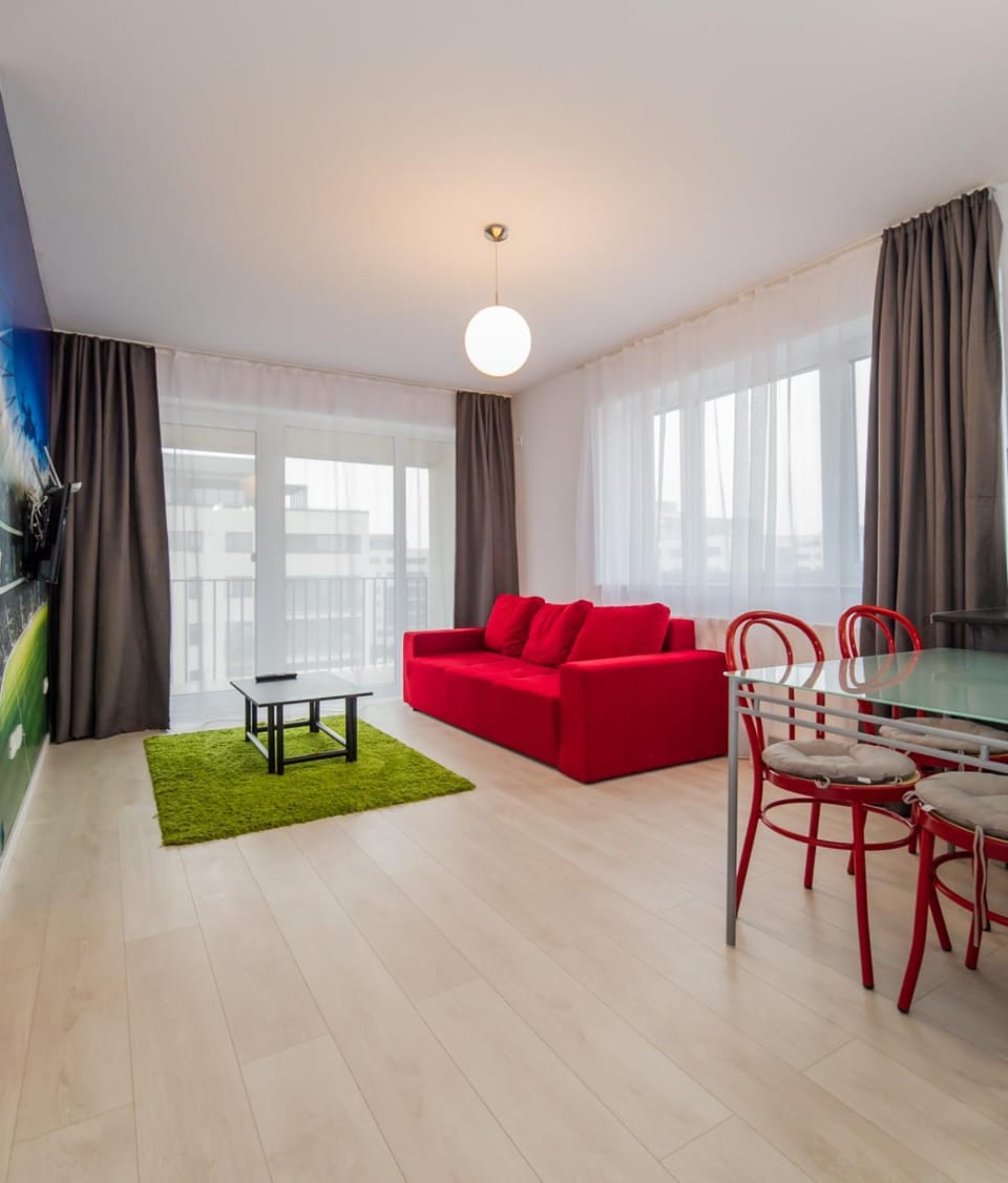 Communal lounge/ TV room, TV and multimedia, Living room, Seating area, Evening entertainment