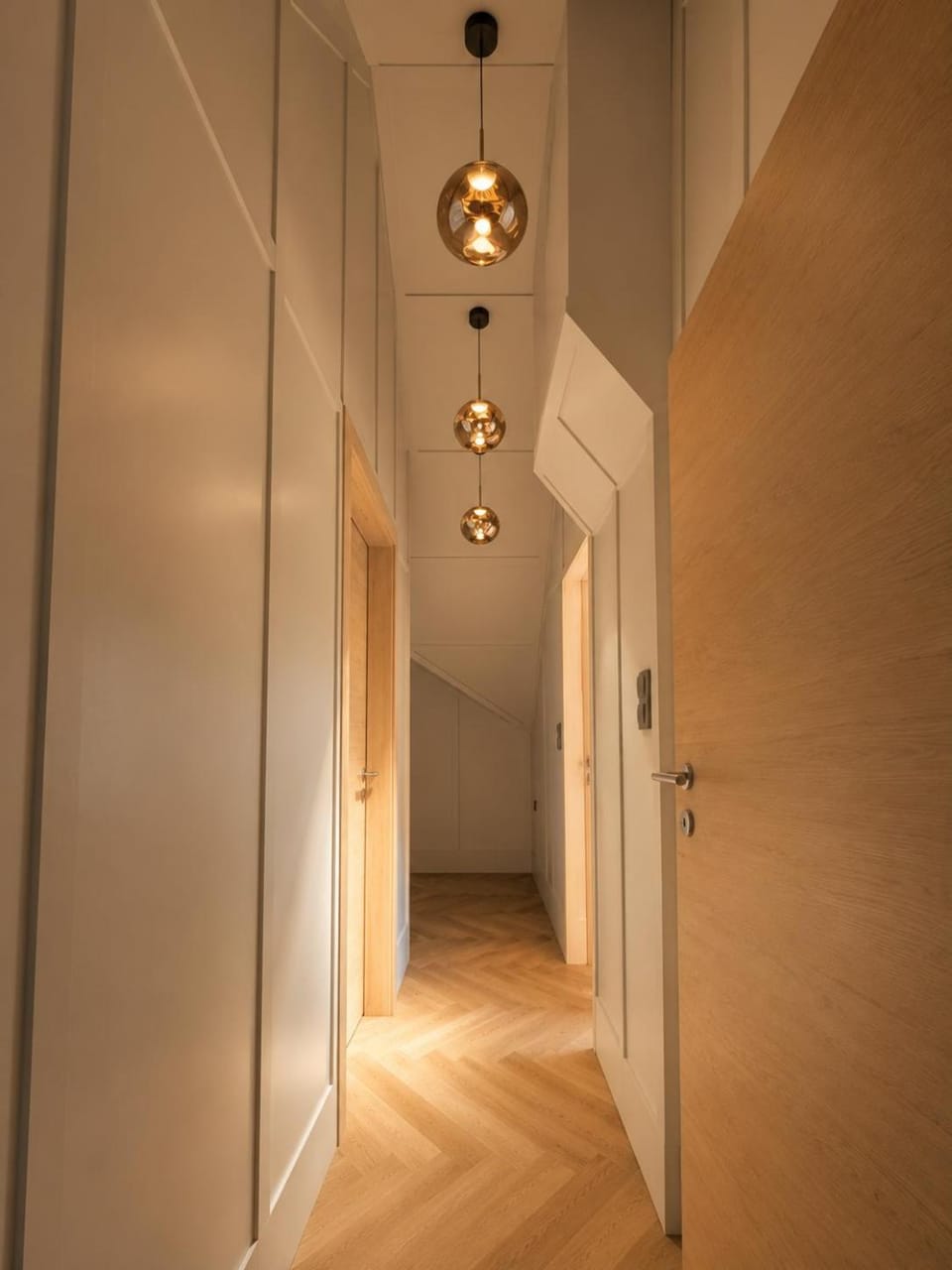 Book-A-Room Salzburg Garden or Balcony Stay - 2 bedroom - air conditioning & free parking Apartment in Salzburg