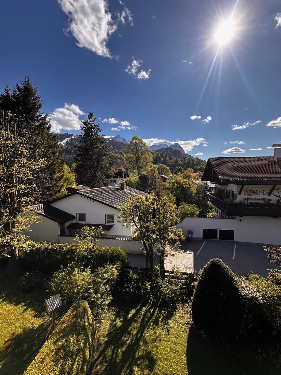 View (from property/room), Garden view, Landmark view, Mountain view