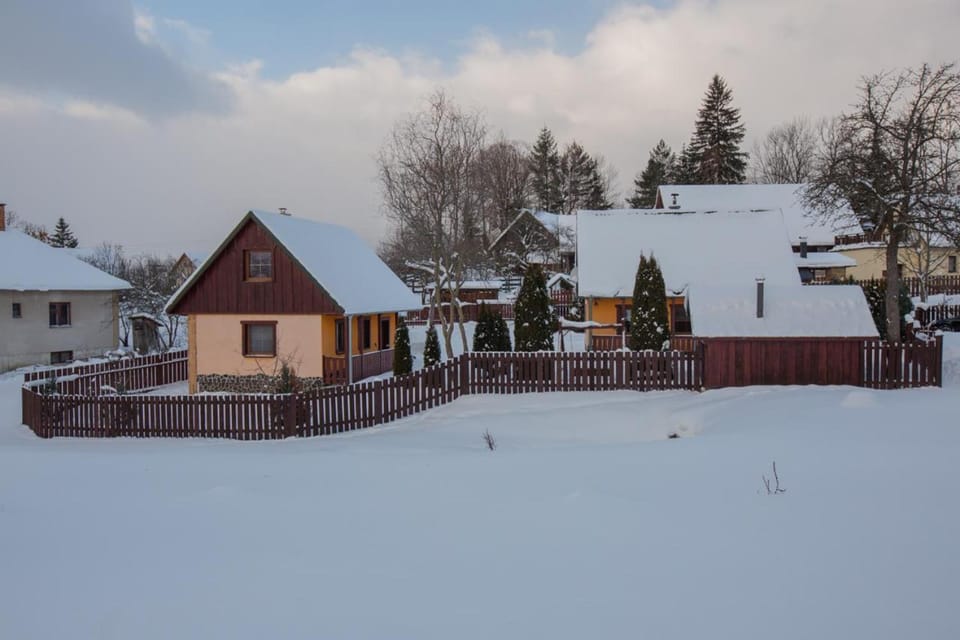 Off site, Garden view