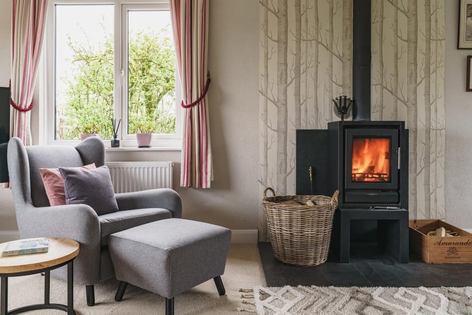 Living room, Seating area, flat iron