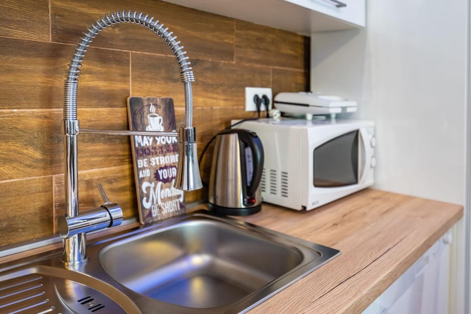 Coffee/tea facilities, Kitchen or kitchenette