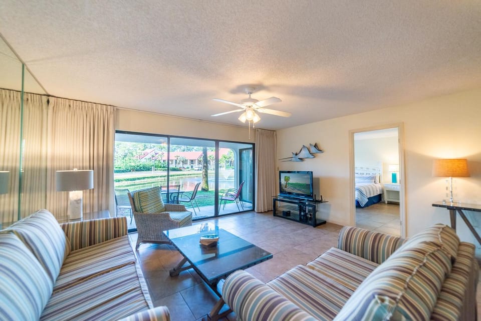 Edgewater Villa 3001 'Vitamin Sea' House in Panama City Beach