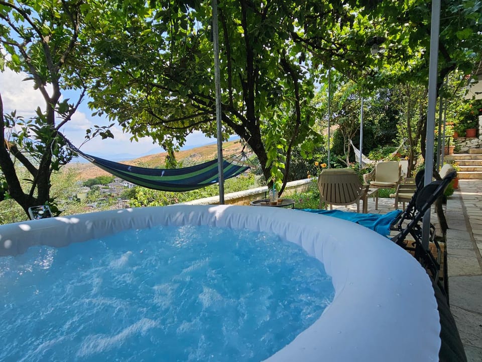 Day, Natural landscape, Garden, Hot Tub, Mountain view, Mountain view, Pool view, River view, River view, sunbed