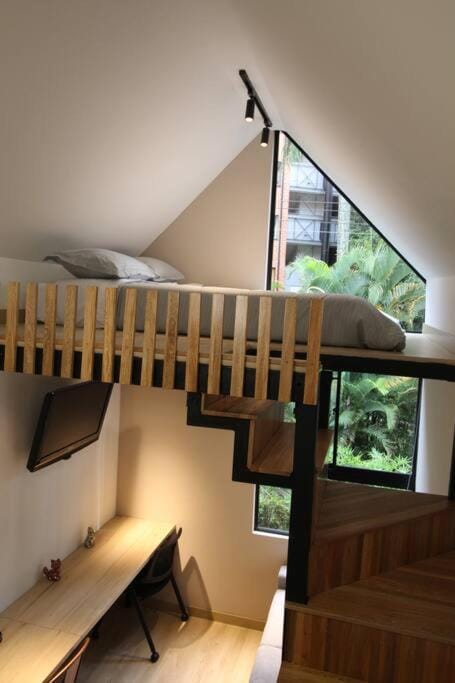 Nueva Tiny House en el Poblado FRN110 By Roots Rentals Apartment in Envigado