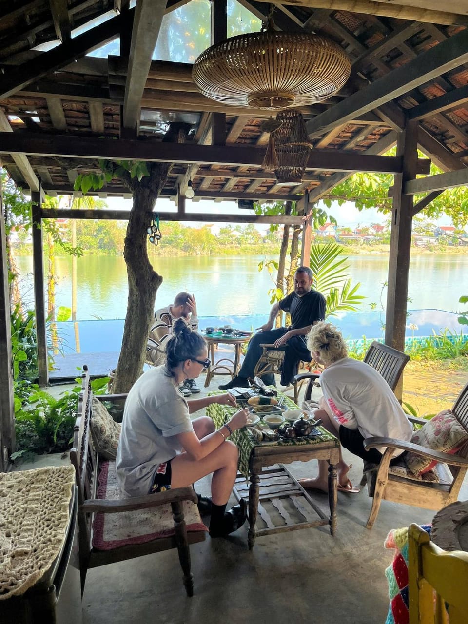 Nguyet Bieu Riverside Country House in Laos
