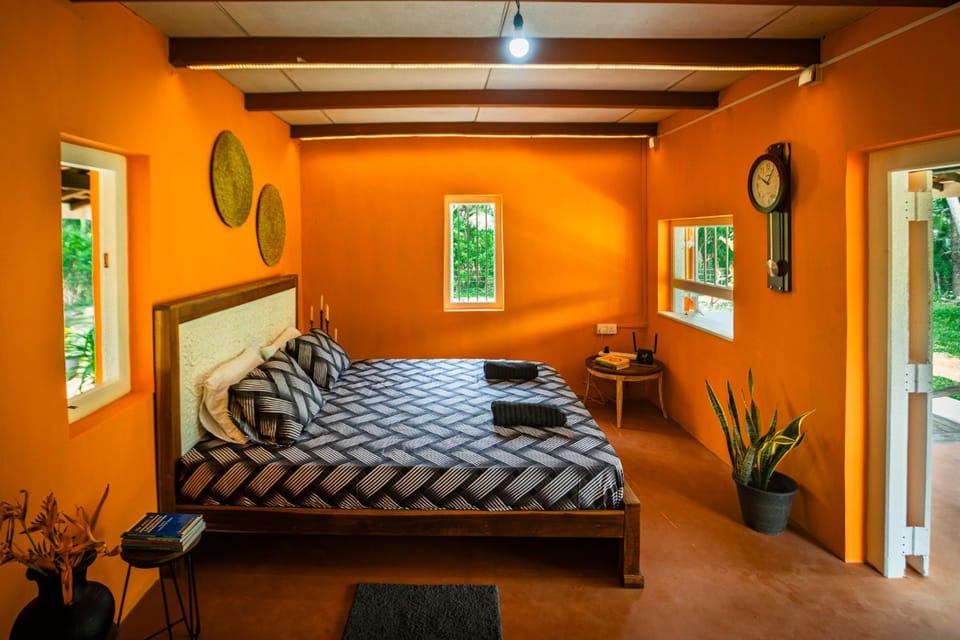 Bed, Living room, Photo of the whole room, Bedroom