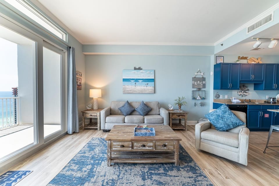 Laketown Wharf 2117 'High Tide' House in Panama City Beach